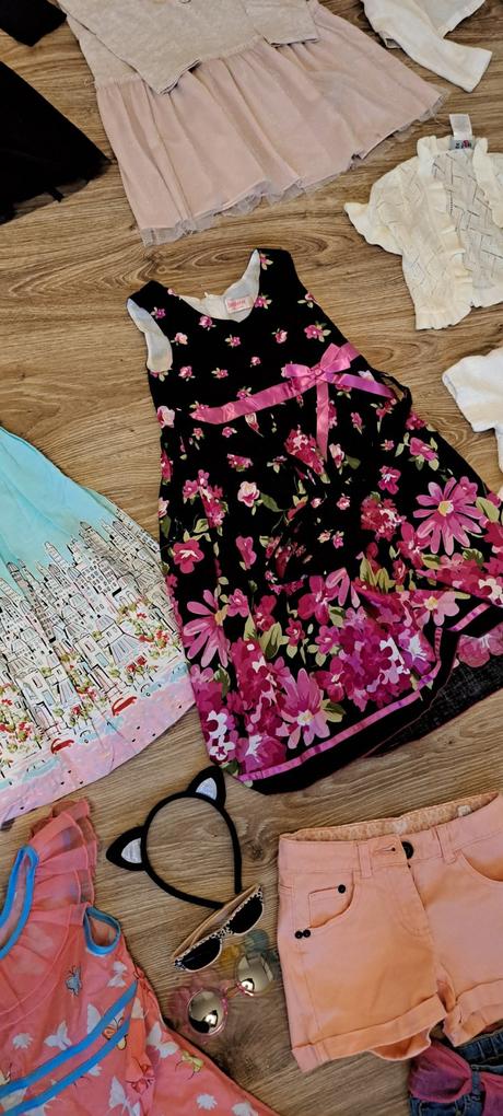 Veľký balík oblečenia pre dievčatko 122-128, 122–134