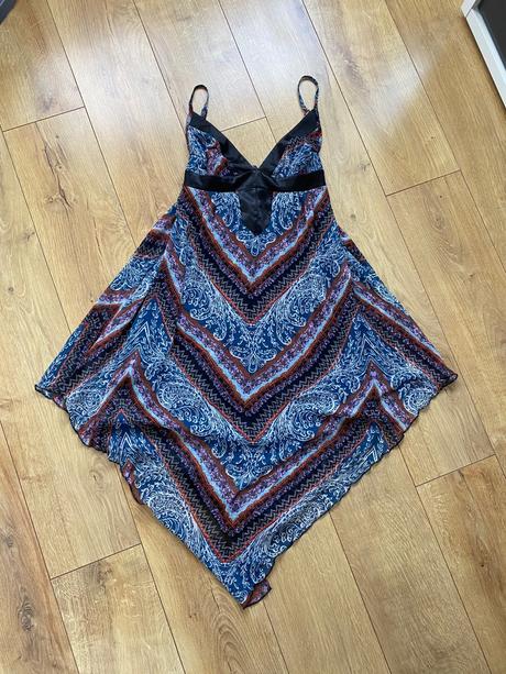 Letné vzorové šaty xs s m, terranova