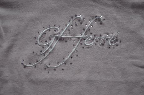 Luxusné tričko zn. gf ferré, 104