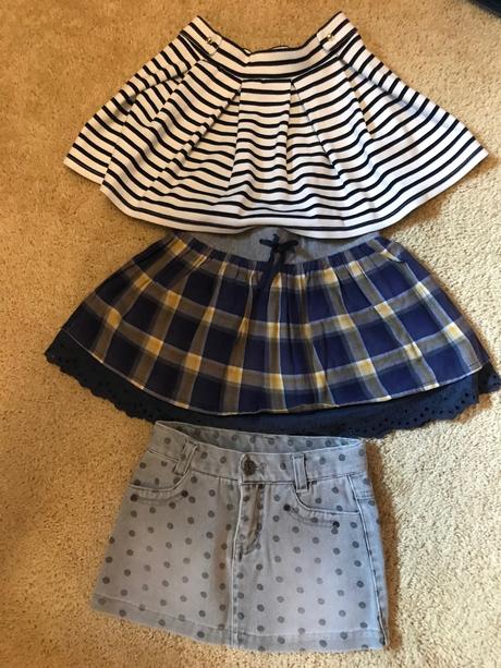 Balík mix pre dievčatko kus od 2 eur len seriózne, 122–134