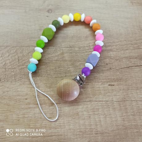 Retiazka na cumlík bez mena,