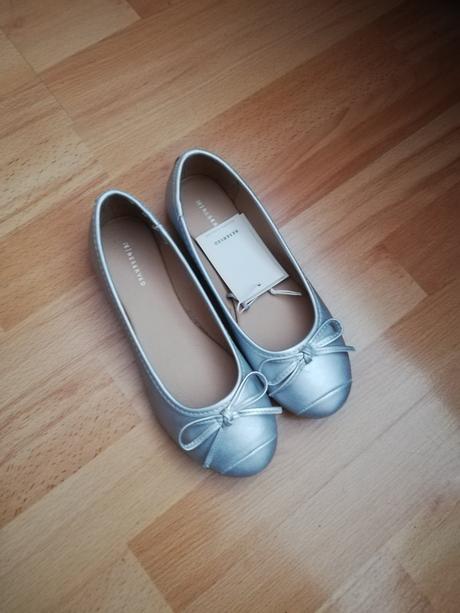 Balerinky, reserved,36