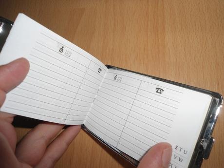 Kozmeticke zrkadlo so zapisnikom, 