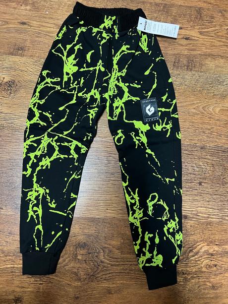 Tepláky s patentom, 116