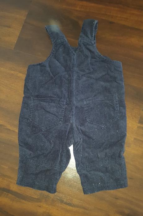 Menčestrové nohavice, 68