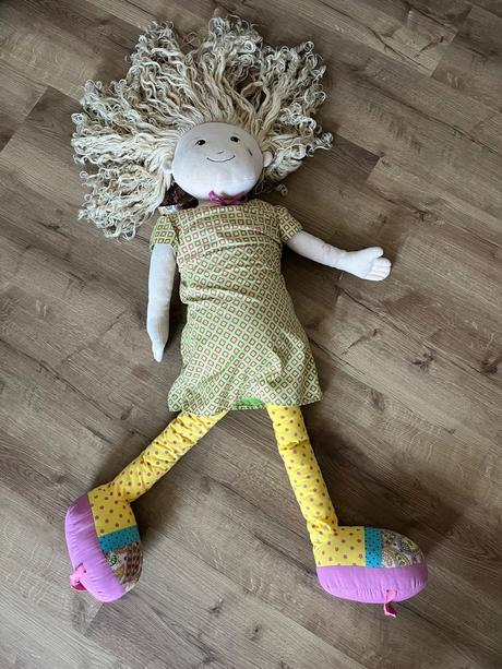 Veľká rozprávková bábika - tanečnica, 