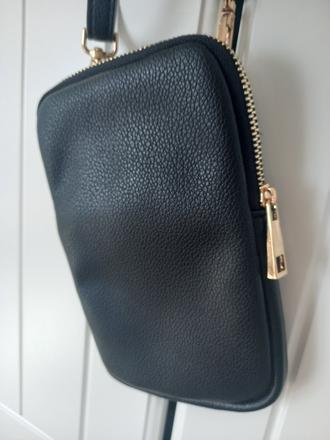 Malá kabelka na mobil, c&a