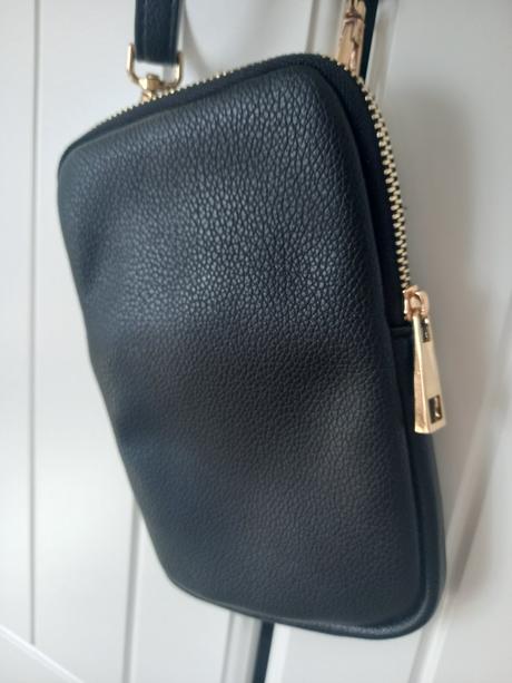 Malá kabelka na mobil, c&a