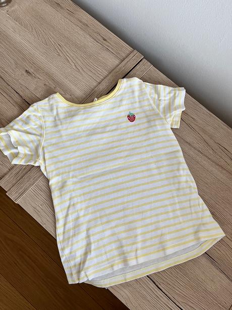 Zlte tricko s jahodkou, h&m,104