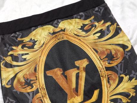 Pekna trendy sukna, 38