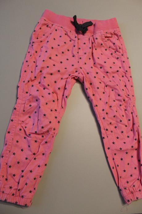 Menčestrové nohavice, 98