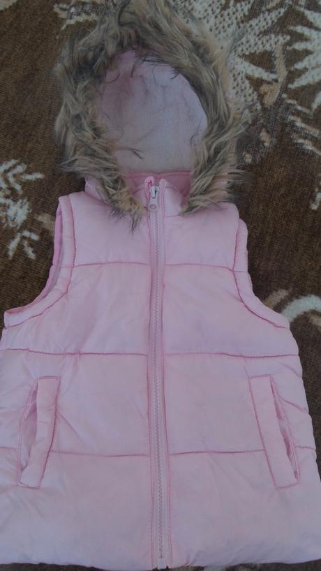 Vesta s kapucou, 104