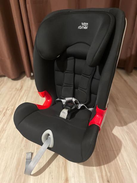 Polohovateľná autosedačka 9-36kg britax römer, britax