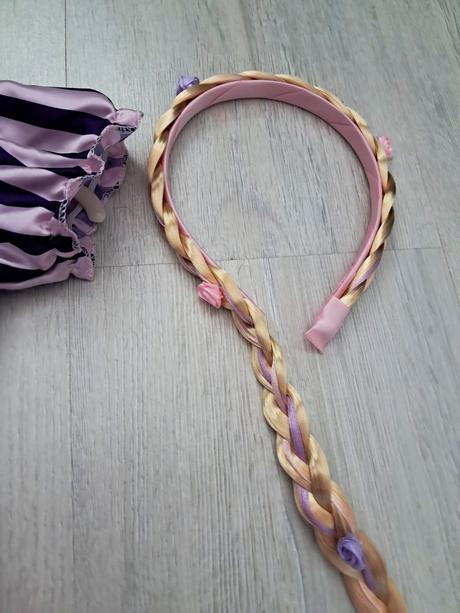 Rapunzel kostým na 2-3 roky,