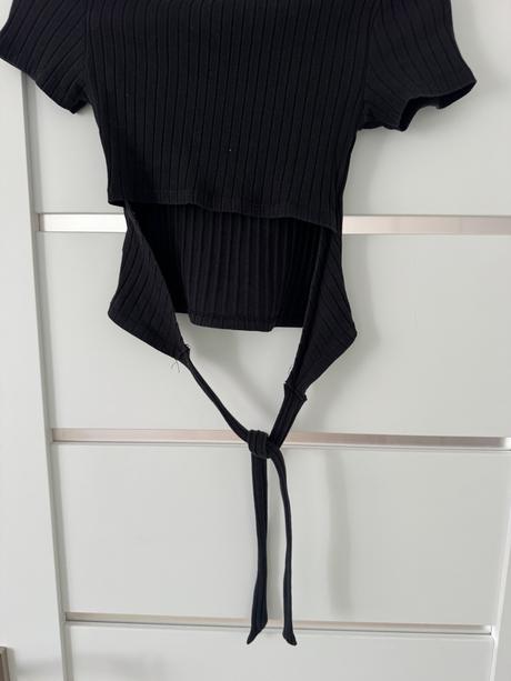 Vrubkovany top s maslickou, new yorker,32