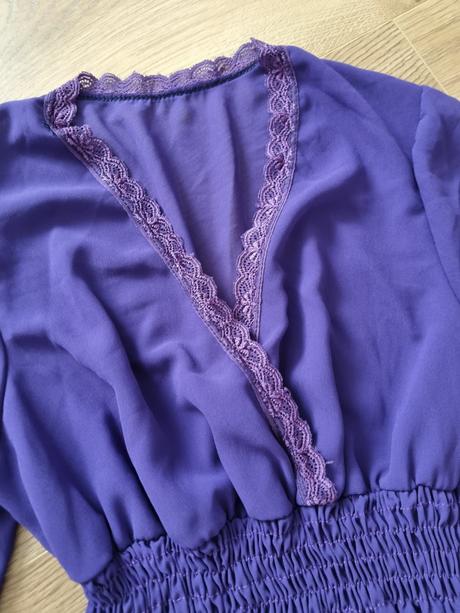 Šifónové šaty s čipkou, s