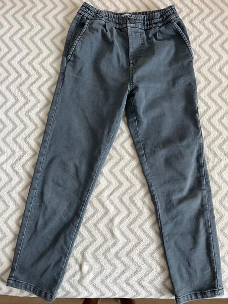 Nohavice, reserved,134