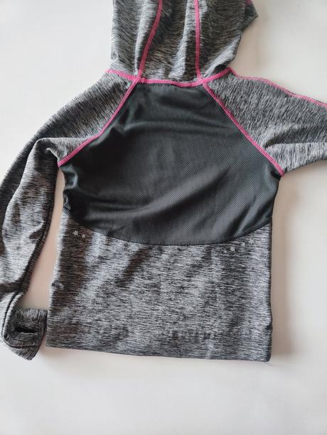 Športová mikina, 104