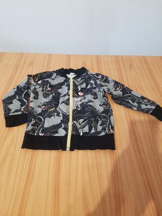 Mikina so vzorom batmana, 98