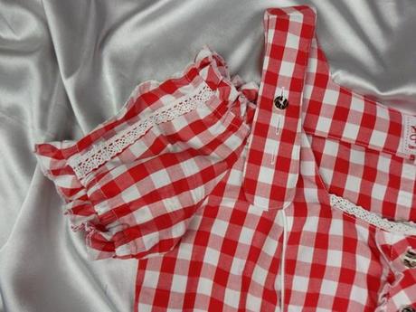 Kvalitná blúzka ku kroju, 38