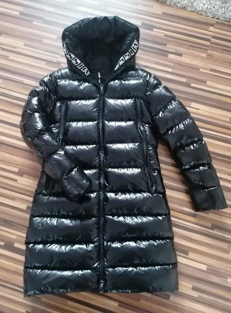 Misso bunda, miss sixty,m