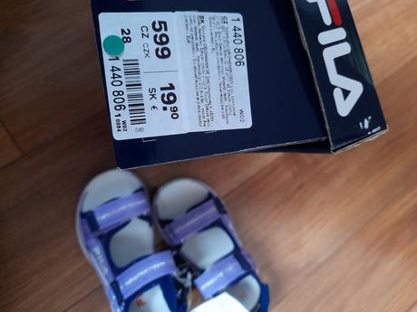 Sandalky, fila,28