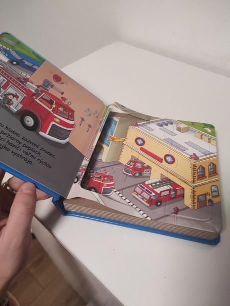 Hasiči v práci+puzzle, 