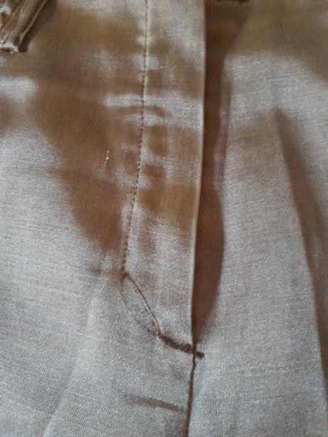 Lesklé nohavice, 40