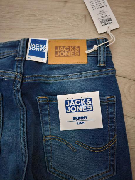 Nové chlapecké rifle, 146