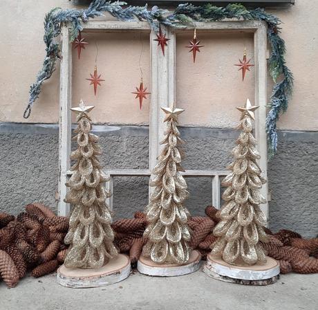 Vianočné  zlaté stromčeky, 