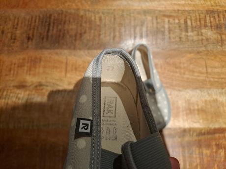Rak topanky velkosti21,24,25,26,27,28 a papucky, rak,24