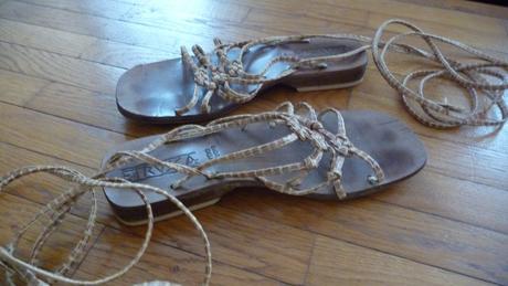Sandálky zaviazané okolo nohy, 37