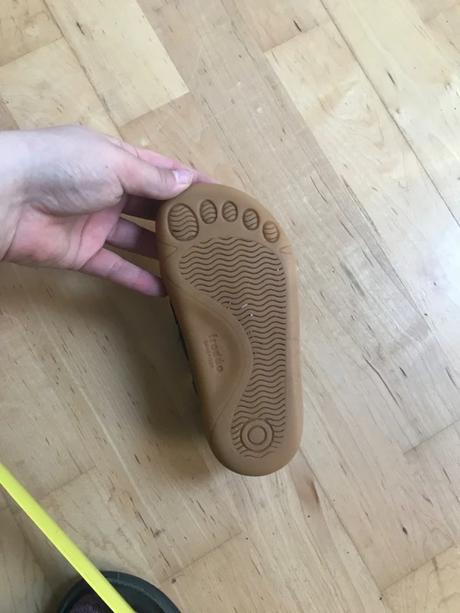 Barefooty froddo, froddo,26