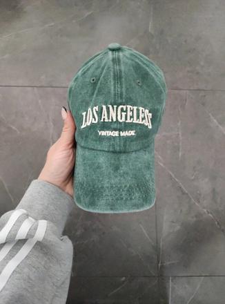 Moderná šiltovka uni vypratý efekt,