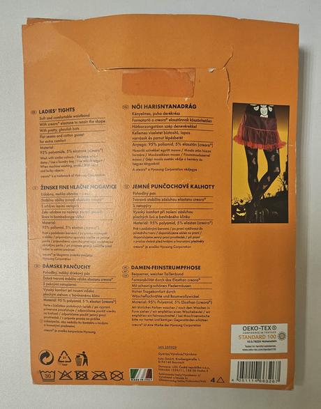 Halloweenské pančucháče, 40