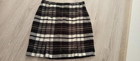 Dámska sukňa, 38