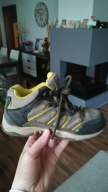 Turistické topánky, 30