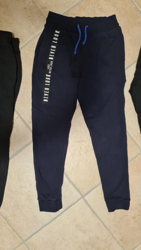 4x polohrubé (troje nenosené) 82-84cm, 146