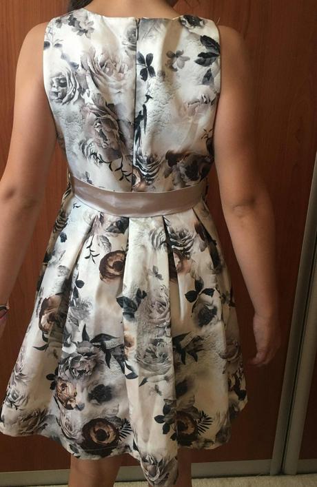 Slávnostné kvalitné šaty na viac rokov od 116-134, 116