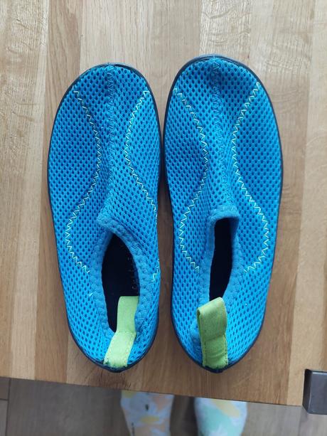 Topánky do vody, decathlon,28