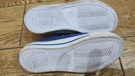 Platené tenisky 32, 32