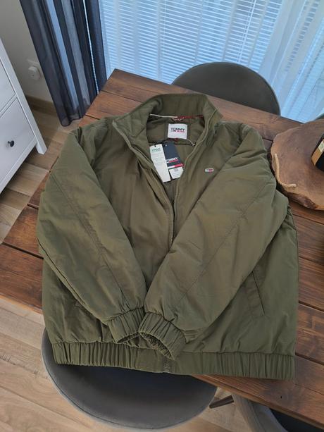 Tommy hilfiger pánska zimná bunda xl, tommy hilfiger,l / xl