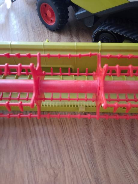 Bruder kombajn claas lexion, 