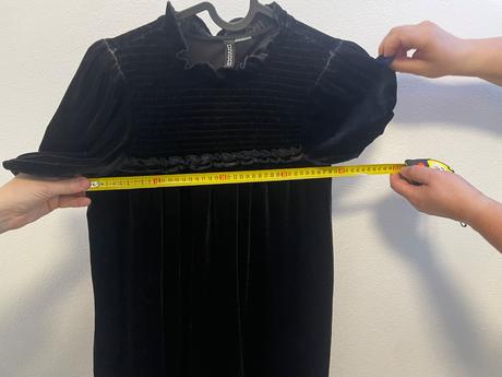 Slavnostne cierne saty, h&m,xs