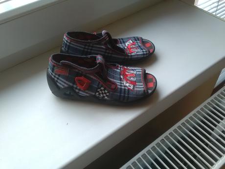 Papuče nové, adams,25