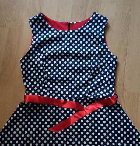 Retro bodkované šaty, xs