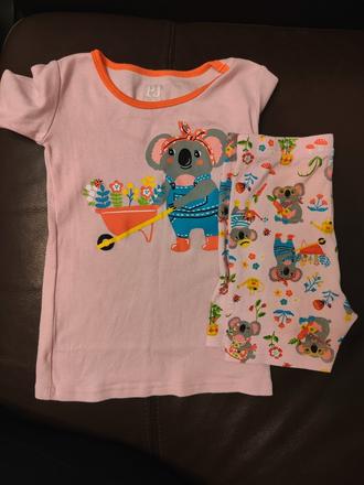 Krásne pyžamko, children's place,110