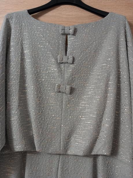 Krásne dlhé spoločenske šaty, <50