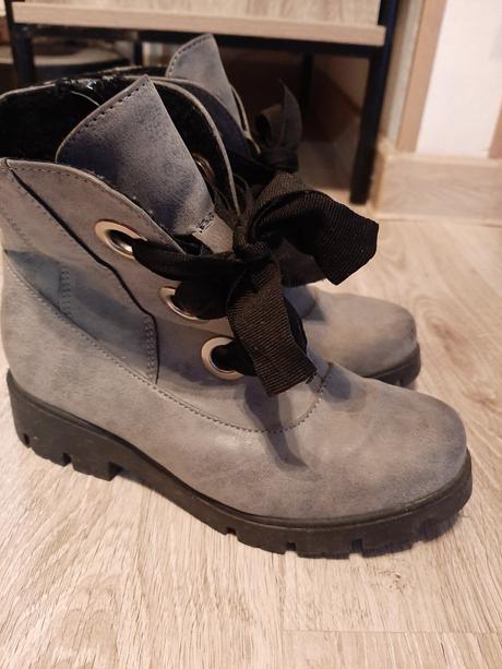 Predám topánky, 32