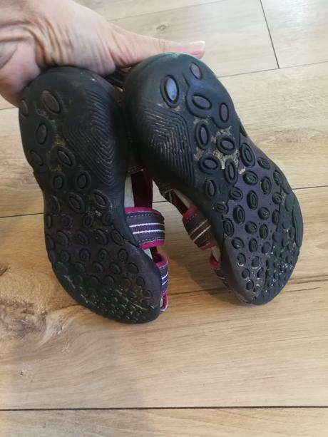 Športové sandále alive, 29